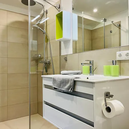 Leuchtfeuer Haus Zudar Prora Apartament *
